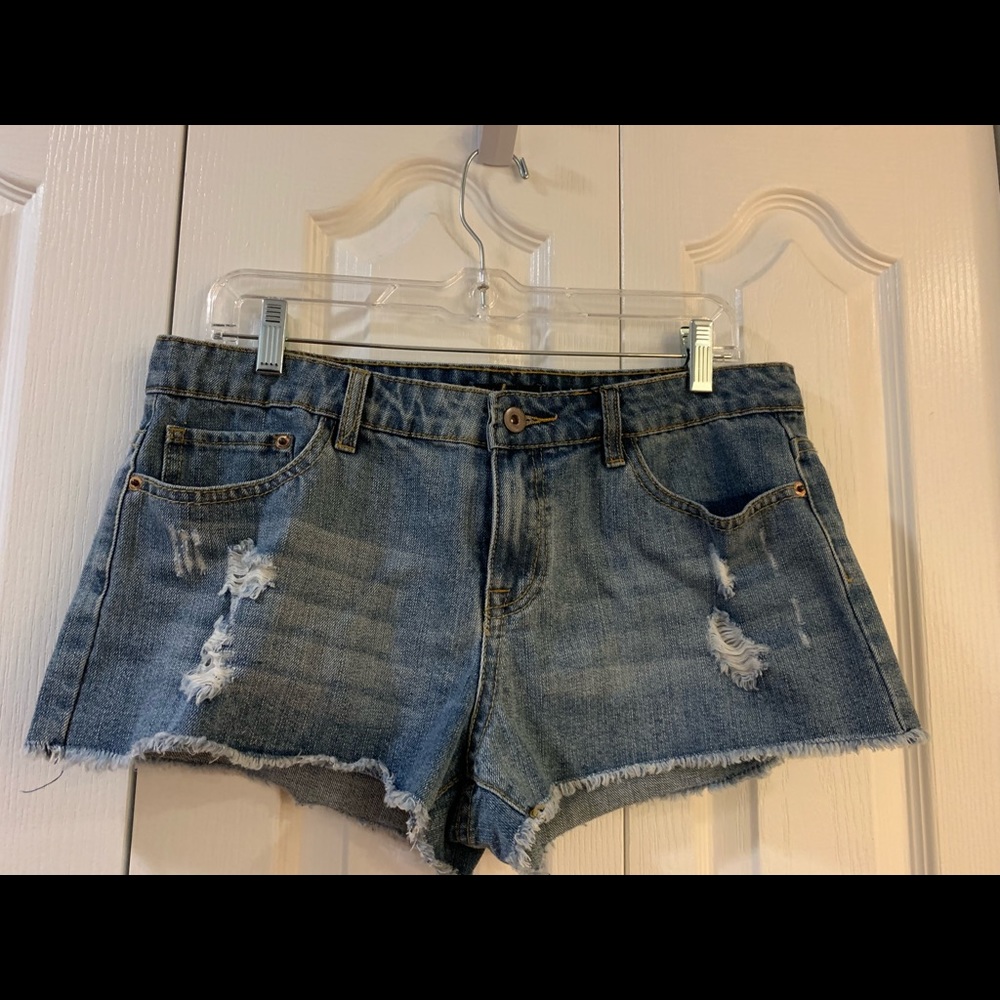 Forever 21 Denim Shorts 31